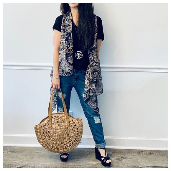 ✨LAST ONE✨Floral print open waterfall vest - Picture 4 of 11